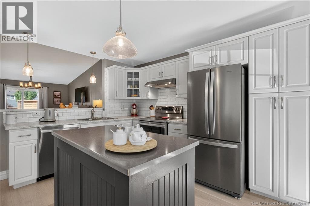 56 Golden Street — Thumbnail 6