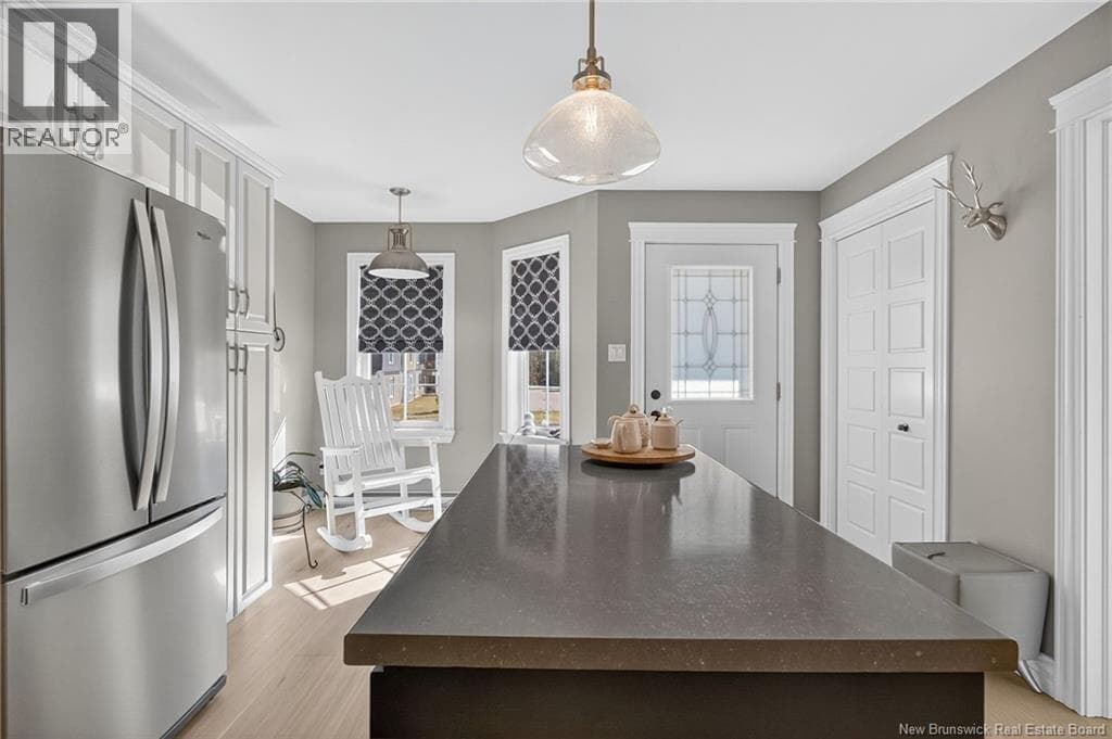 56 Golden Street — Thumbnail 10