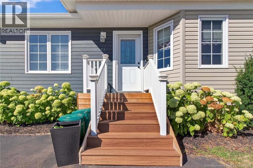 56 Golden Street — Thumbnail 35