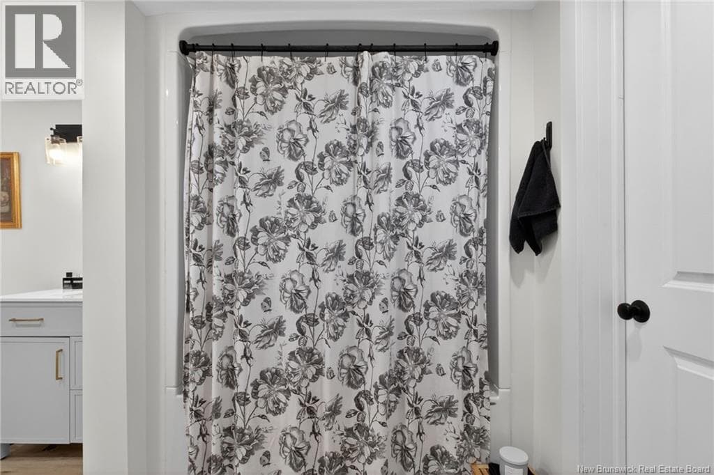 440 Charles Lutes — Thumbnail 48